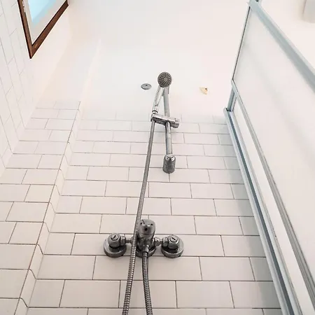 Apartment Side Sea View Flat For 6 Guests Near *